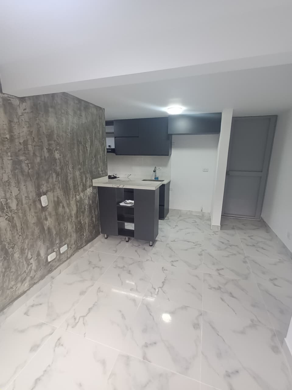 ARRIENDO APARTAMENTO EN LA ESTRELLA PISO 6 – (EEP-1077) – UNIDAD NATAL